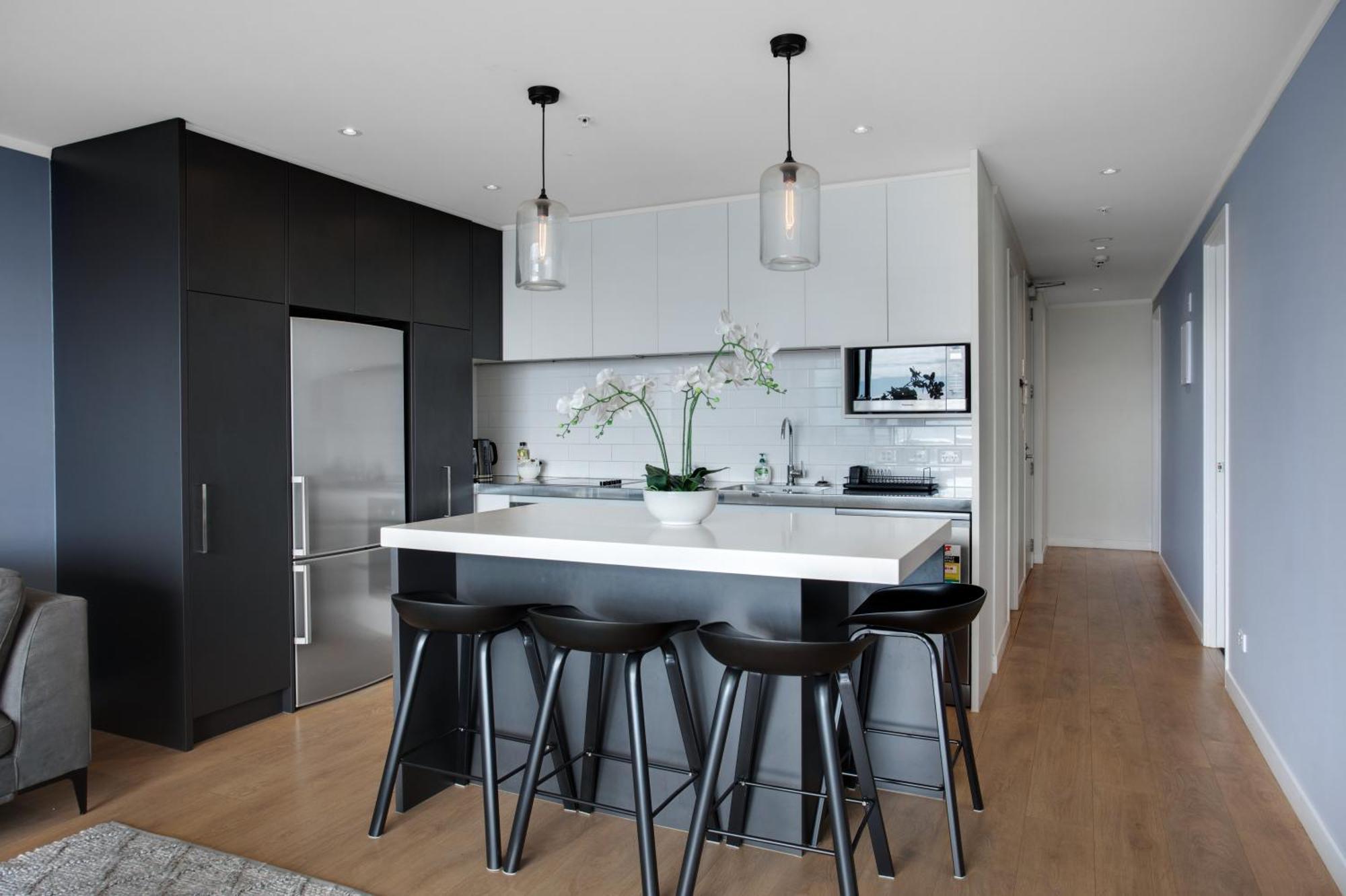 Skyline Serenade Apt With Skycity View And Parking โอ๊คแลนด์ ภายนอก รูปภาพ