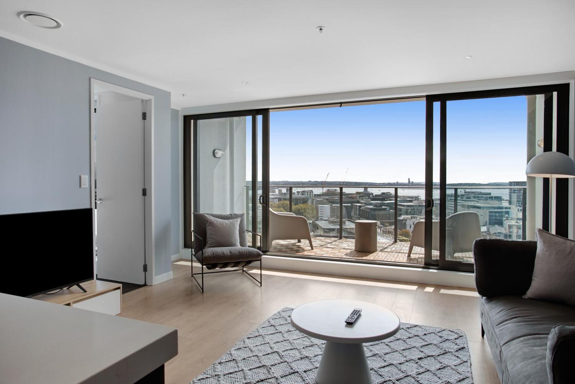 Skyline Serenade Apt With Skycity View And Parking โอ๊คแลนด์ ภายนอก รูปภาพ