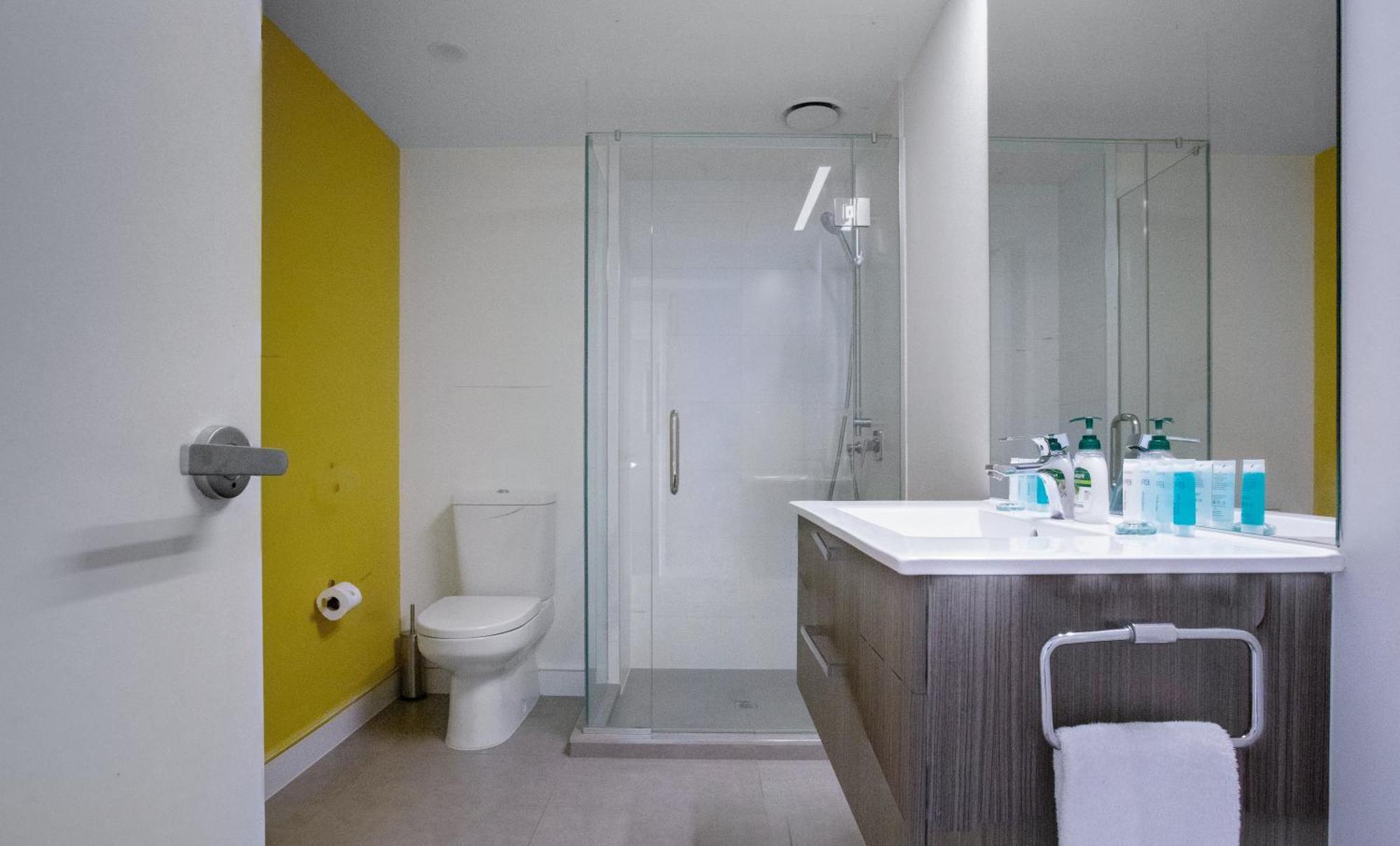 Skyline Serenade Apt With Skycity View And Parking โอ๊คแลนด์ ภายนอก รูปภาพ